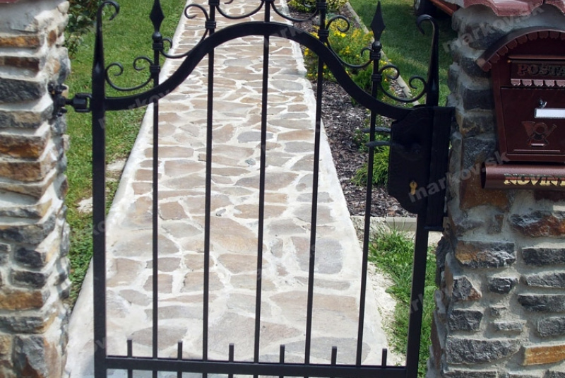 Brány a bránky Brány a bránky