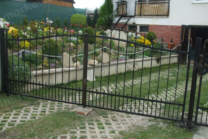 Brány a bránky Brány a bránky