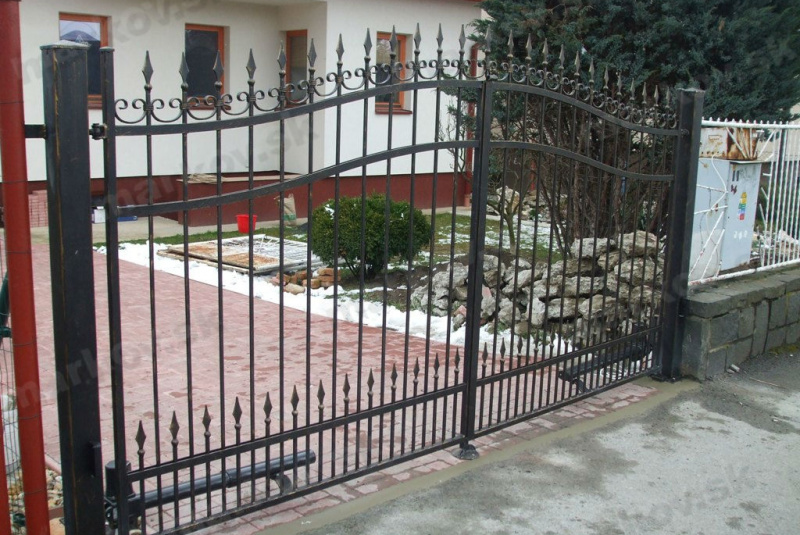 Brány a bránky Brány a bránky