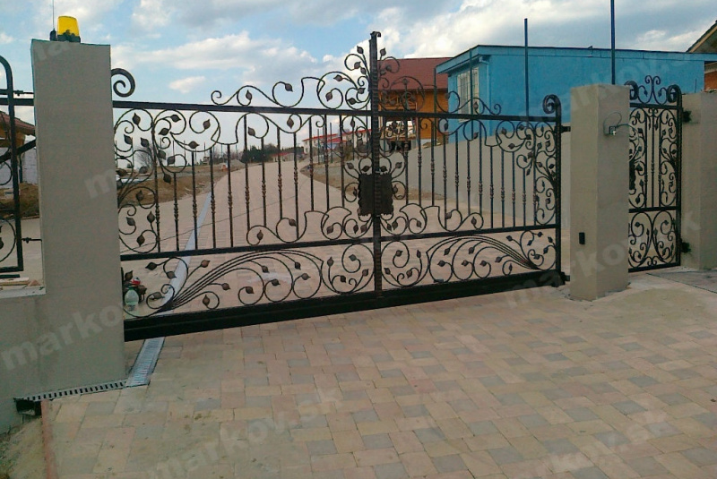 Brány a bránky Brány a bránky