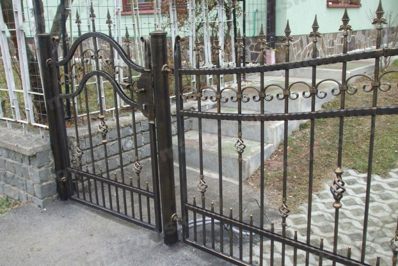 Brány a bránky Brány a bránky