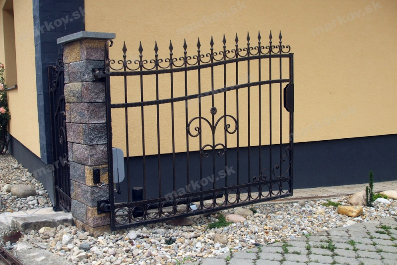 Brány a bránky Brány a bránky