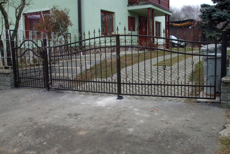 Brány a bránky Brány a bránky