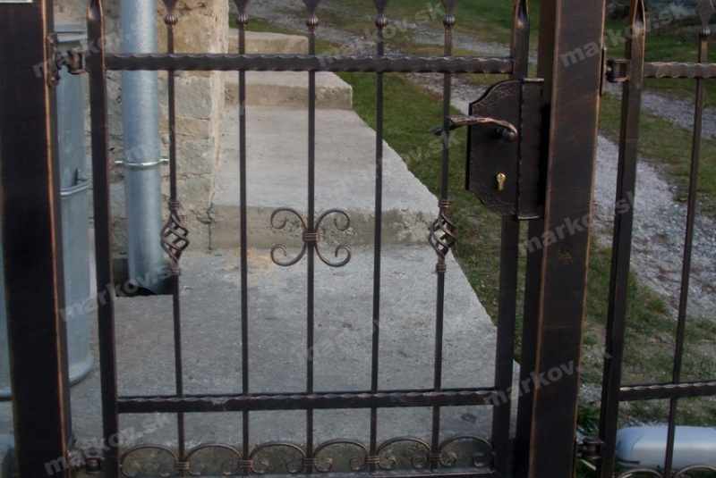 Brány a bránky Brány a bránky