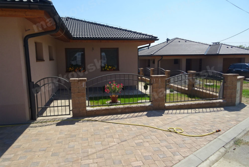 Brány a bránky Brány a bránky