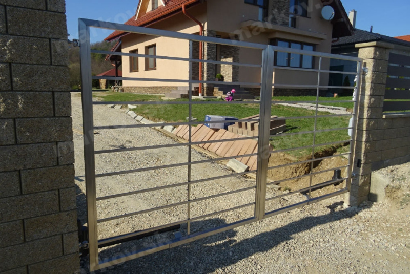 Nerezové brány Nerezové brány