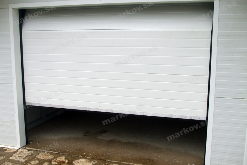 Garážové brány Garážové brány