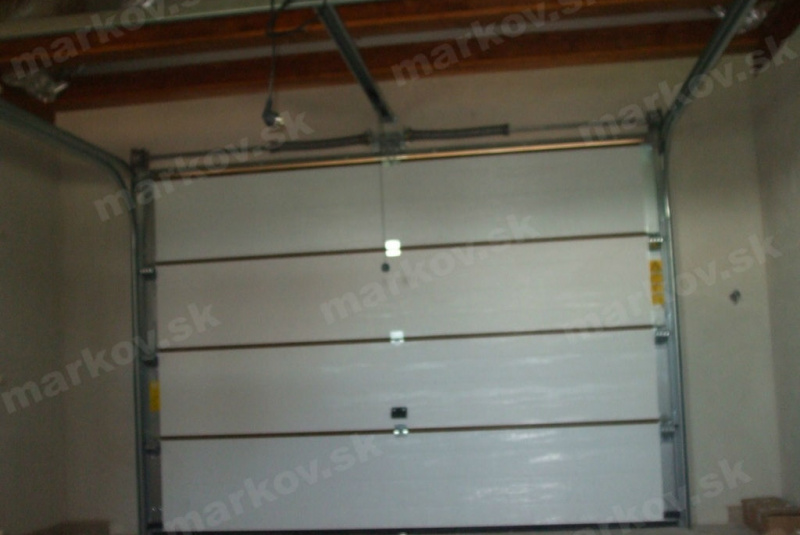 Garážové brány Garážové brány
