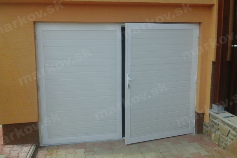 Garážové brány Garážové brány