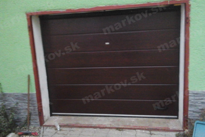 Garážové brány Garážové brány